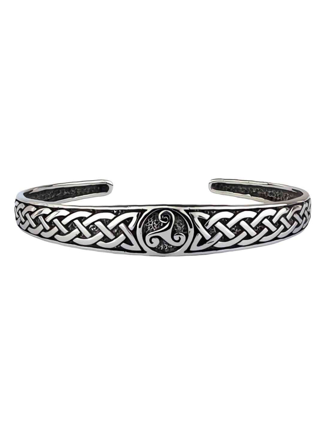 Armreif des Ewigen Knotens in Edelstahl auf einem reinweißen Hintergrund, hervorhebend die Präzision des keltischen Knoten Designs.