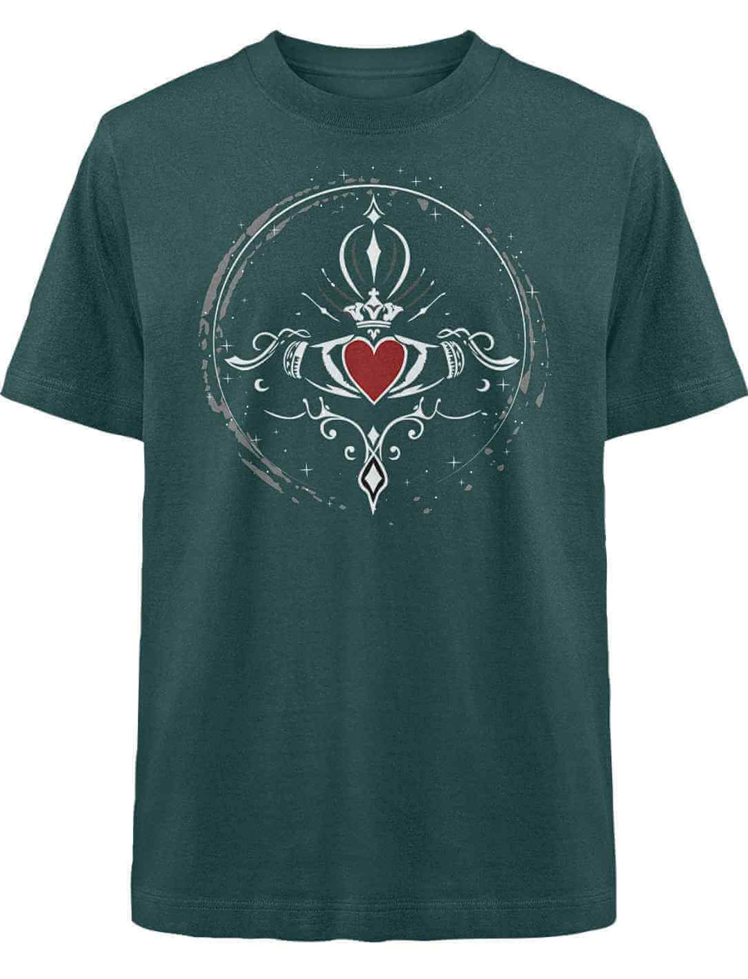 Heavy Oversized Shirt in Glazed Green mit Claddagh-Motiv auf weißem Hintergrund.