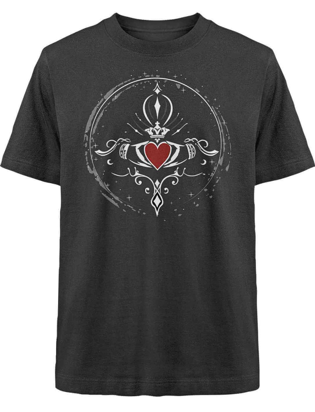 Schwarzes Heavy Oversized Shirt mit Claddagh-Motiv auf weißem Hintergrund.