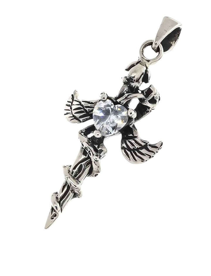 Dolch der Treue – Herz-Dolch aus 925 Sterling Silber auf weißem Hintergrund