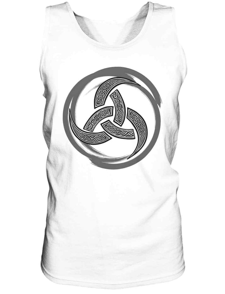 Weißes Herren-Tanktop mit Triquetra-Motiv im nordisch-keltischen Stil – Design: Echo der Triquetra