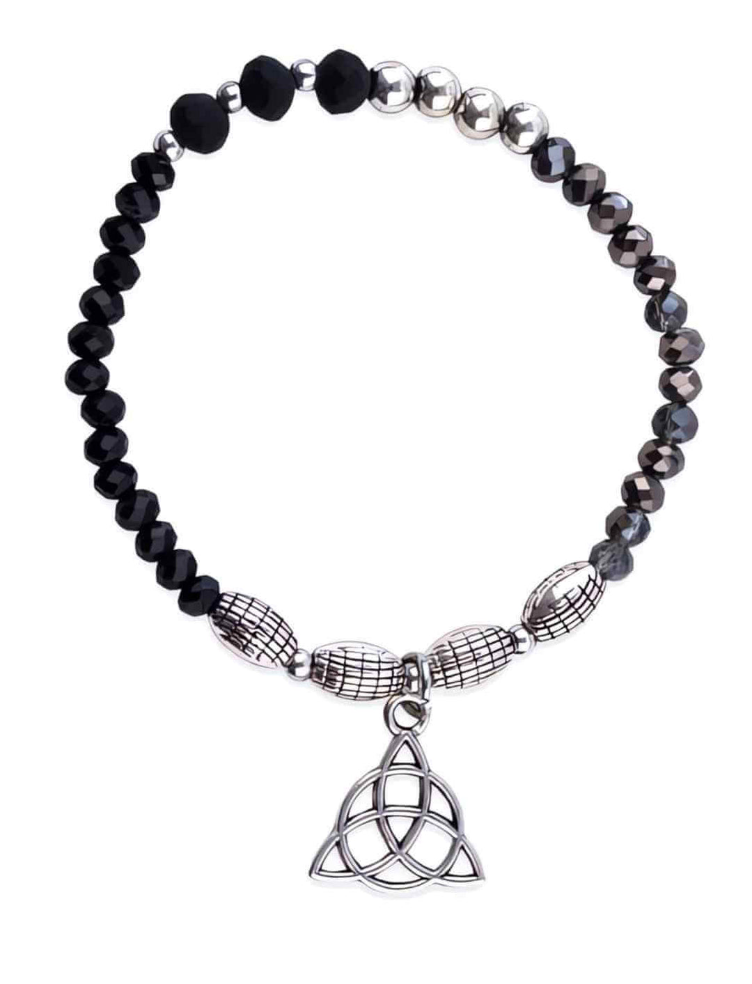 Armband des ewigen Knotens auf reinweißem Hintergrund, hervorhebend die feine Handwerkskunst und die keltische Symbolik