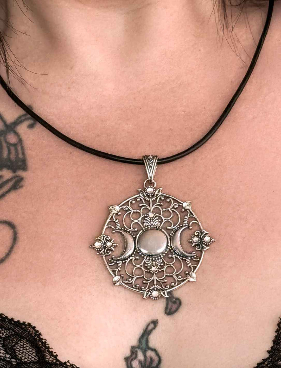 Lunaria Noctis – Die Nacht der drei Monde - Silberanhänger