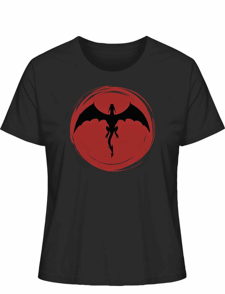 Schwarzes 'Saga of the Dragon' T-Shirt in Liegeansicht auf weißem Hintergrund, hervorhebend das detailreiche Drachenmotiv.