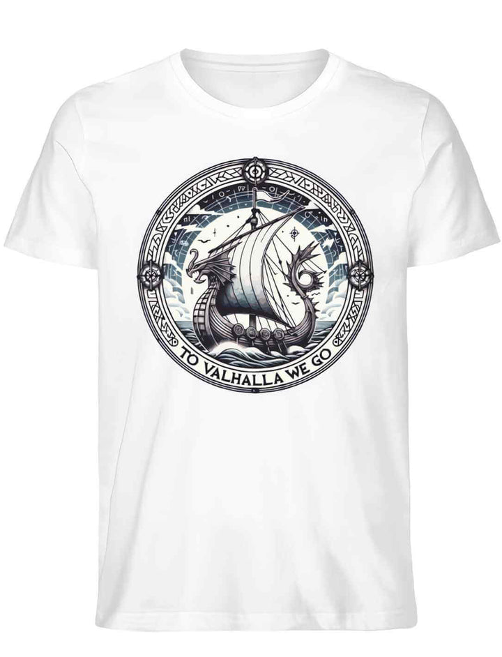 Unisex Organic Shirt in Weiß mit dem Design ‘To Valhalla We Go’ – majestätisches Drachenboot-Motiv, begleitet von Runen, für Fans nordischer Sagen und epischer Geschichten.
