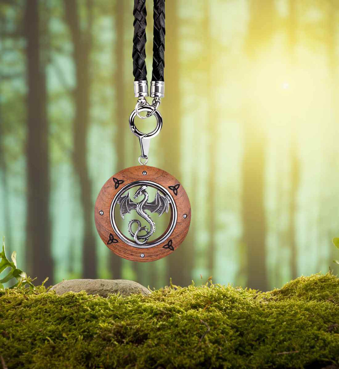 Wyvern of the ancient Celts - Holz Halskette - runental