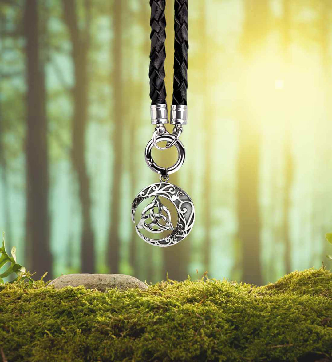 Keltischer Knoten des Mondzaubers – Anhänger aus 925er Sterling Silber mit gedrehter Lederkette und Öffnungsclip