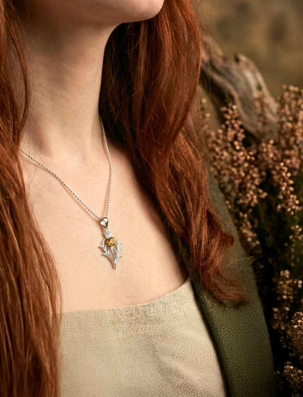 Thistle of Caledonia Anhänger getragen am Hals – Silberanhänger mit Distelmotiv