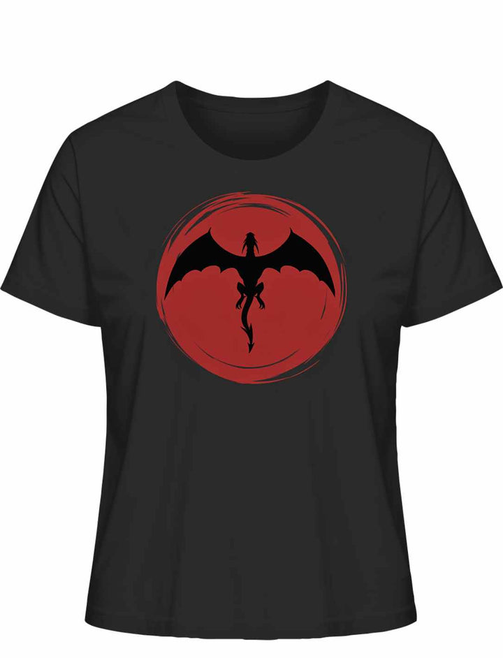 Schwarzes 'Saga of the Dragon' T-Shirt in Liegeansicht auf weißem Hintergrund, hervorhebend das detailreiche Drachenmotiv.