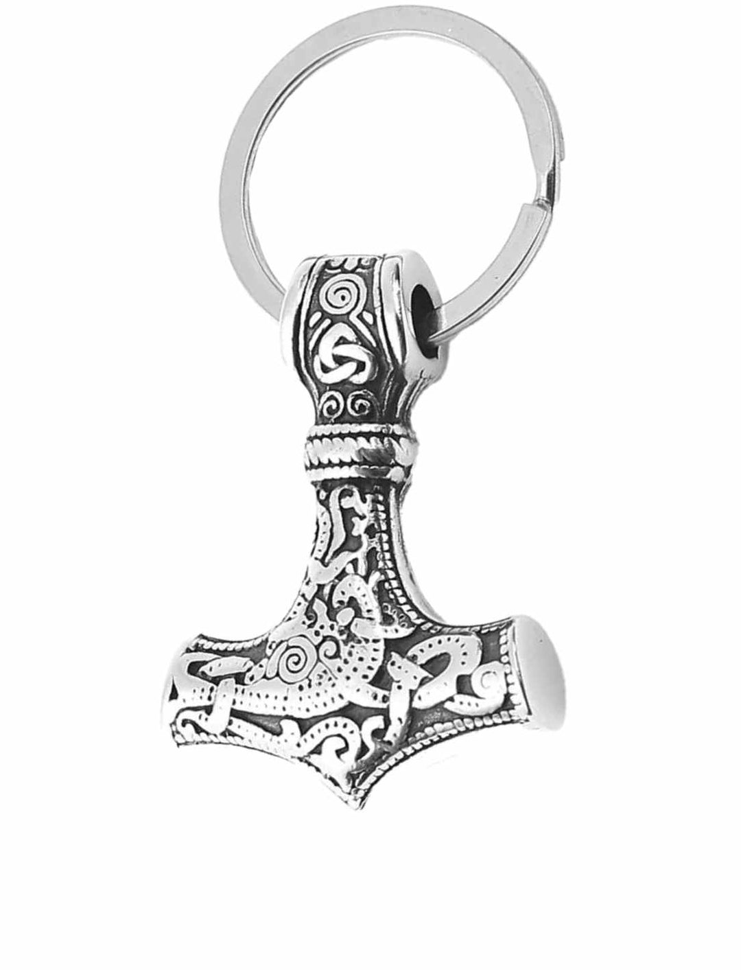 chlüsselring des Mjölnirs – Edelstahl-Schlüsselanhänger in Form von Thor's Hammer mit nordischen Verzierungen auf weissem Hintergrund.