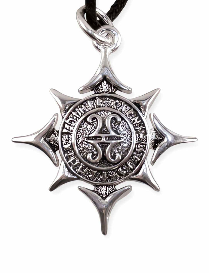 Stern der Asen Medaillon aus 925 Sterling Silber auf weißem Hintergrund – Runental.de