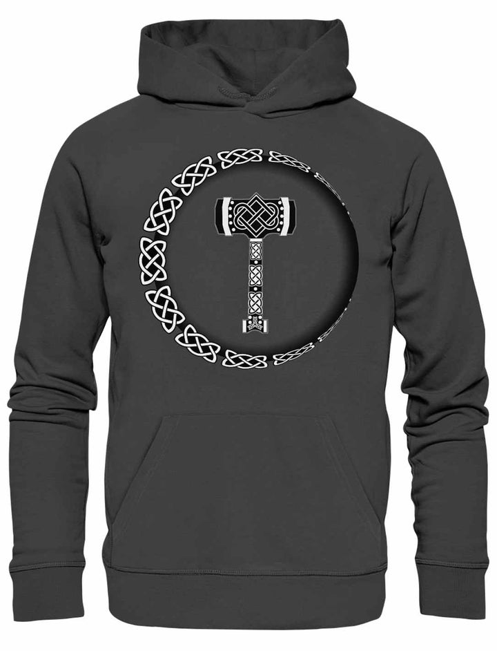 Der „Thors Legacy“ Unisex Organic Hoodie in elegantem Anthrazit, vor einem kontrastreichen weißen Hintergrund.