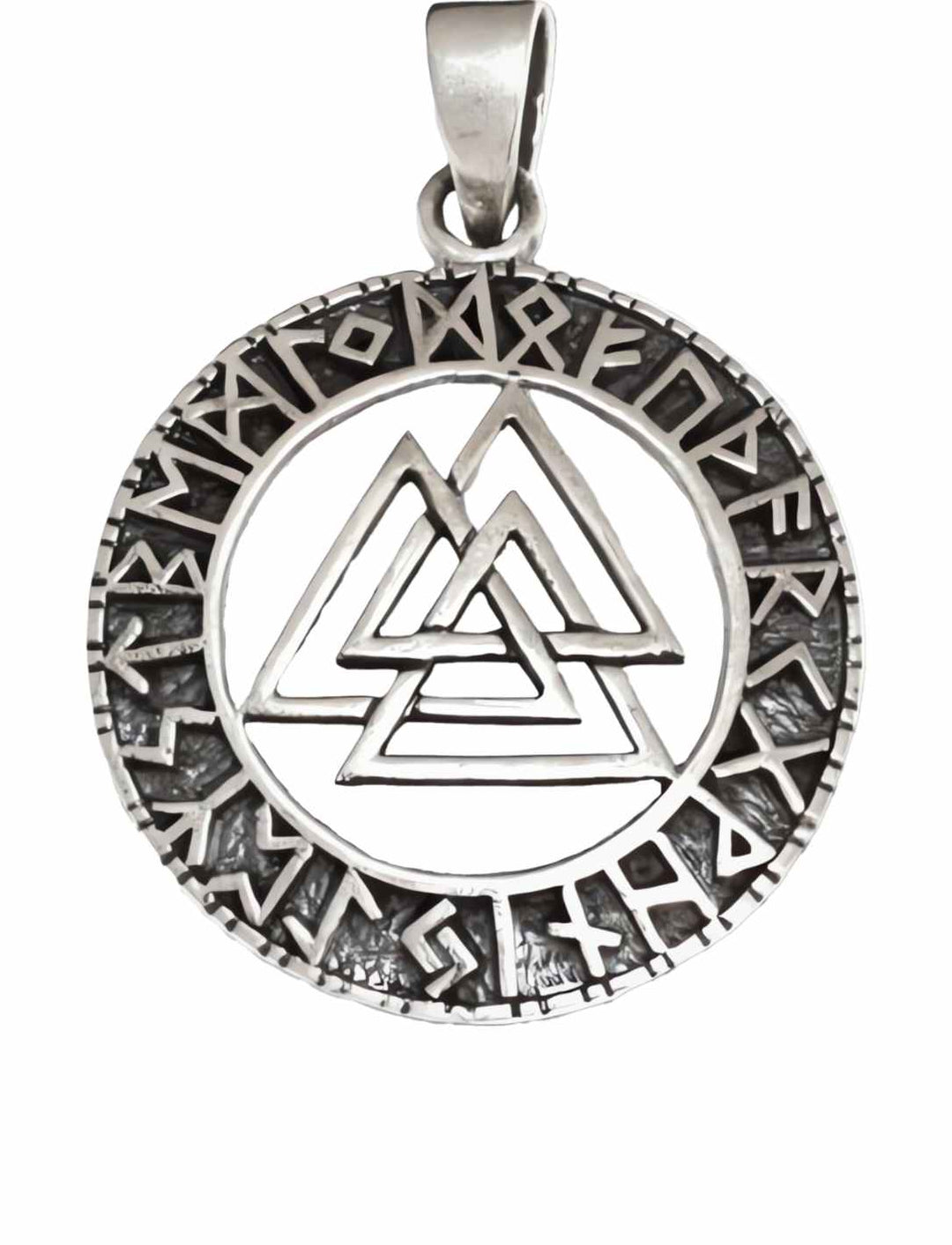 Triaden des Wotans – Valknut Anhänger aus 925 Sterling Silber auf weißem Hintergrund