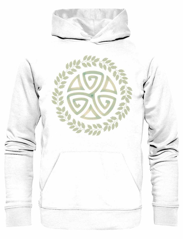 Weißer Triskele des Waldes Hoodie mit keltischem Symbol auf weißem Hintergrund.