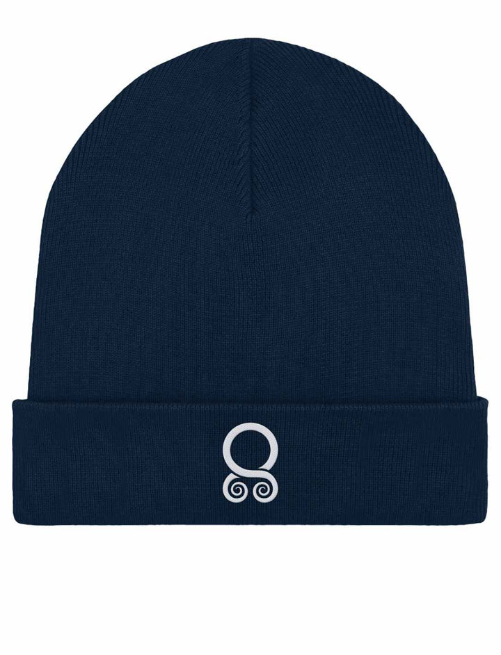 Das Trollbann des Nordens Organic Rib Beanie in French Navy, inspiriert von der Wikinger-Mythologie, auf weißem Hintergrund abgebildet.