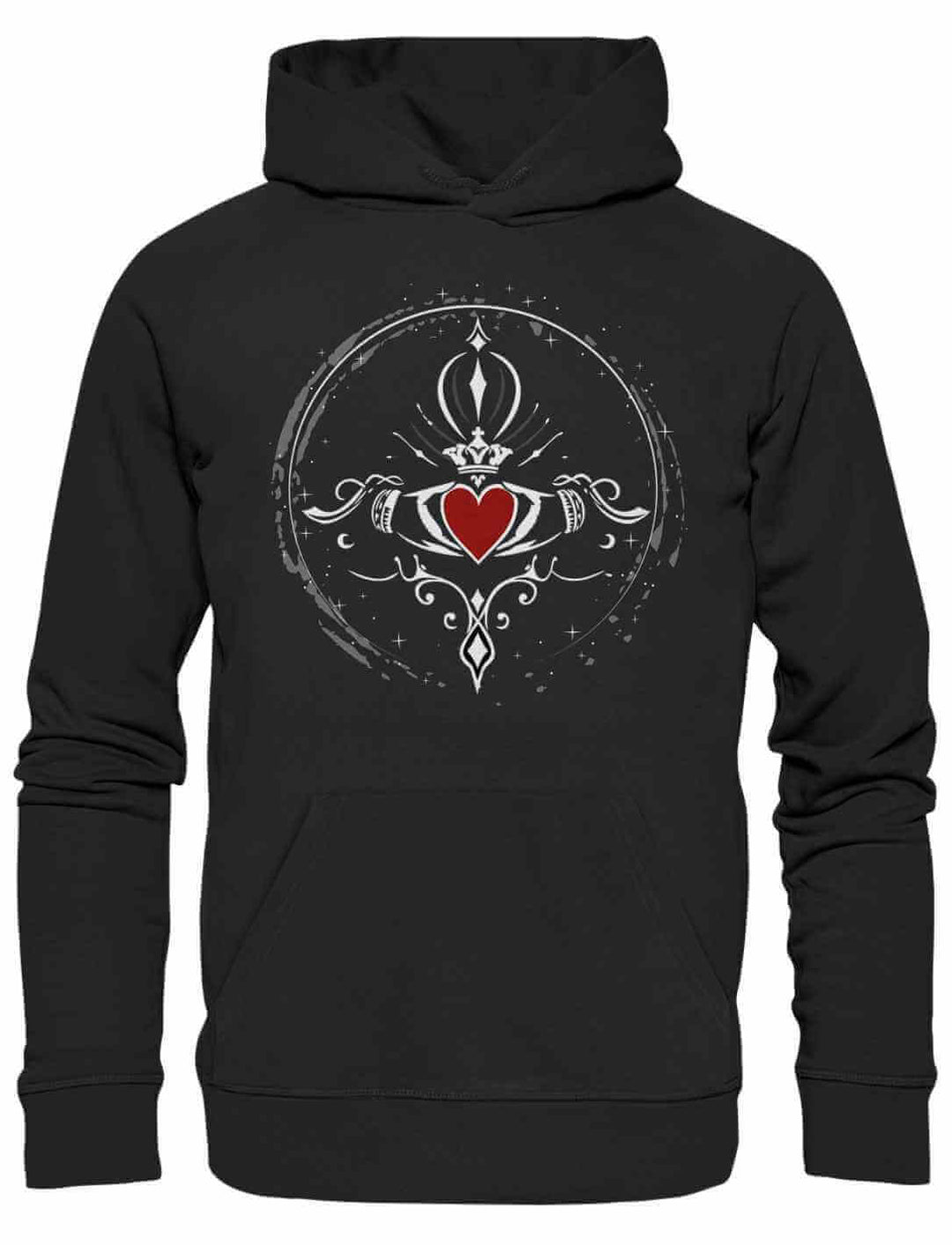 Schwarzer Hoodie mit Claddagh-Motiv der ewigen Liebe, fotografiert vor weißem Hintergrund.