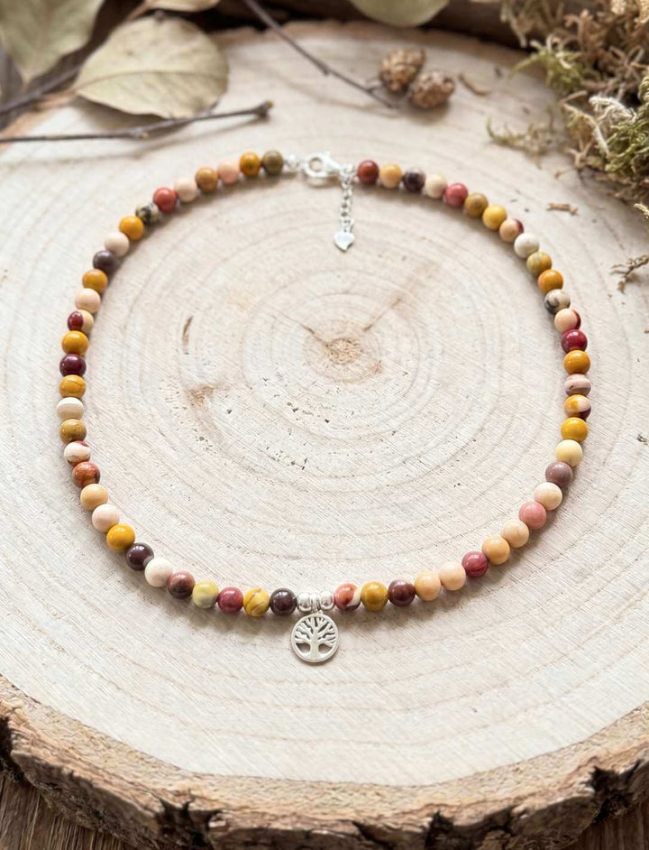 lebensbaum-choker-versteinerte-perlen-runental.jpg