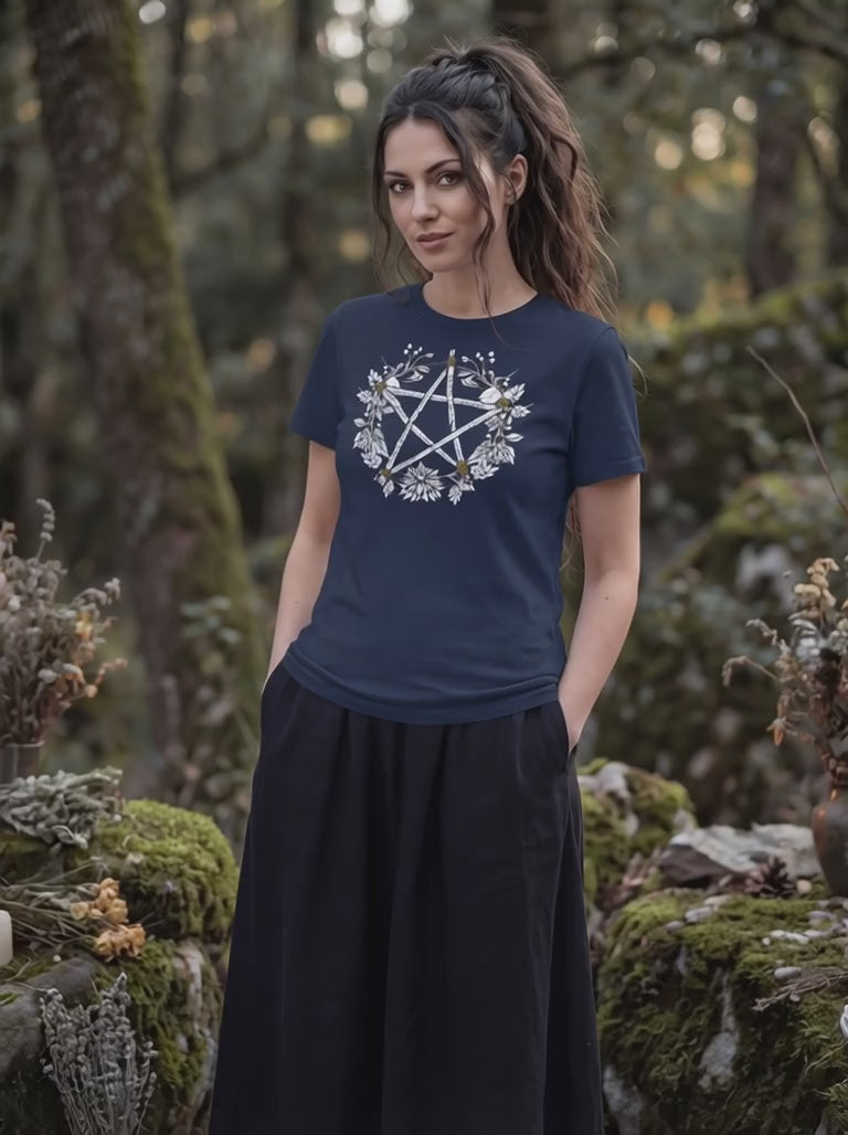 Video – Pentakel Organic Shirt Damen in Bewegung – Kreis der Elemente Wicca Runental