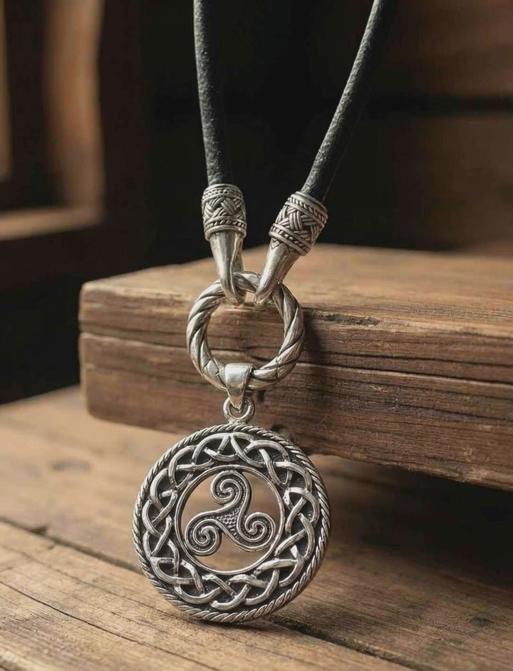 Video-Kreis-der-Wandlung-Keltisches-Triskele